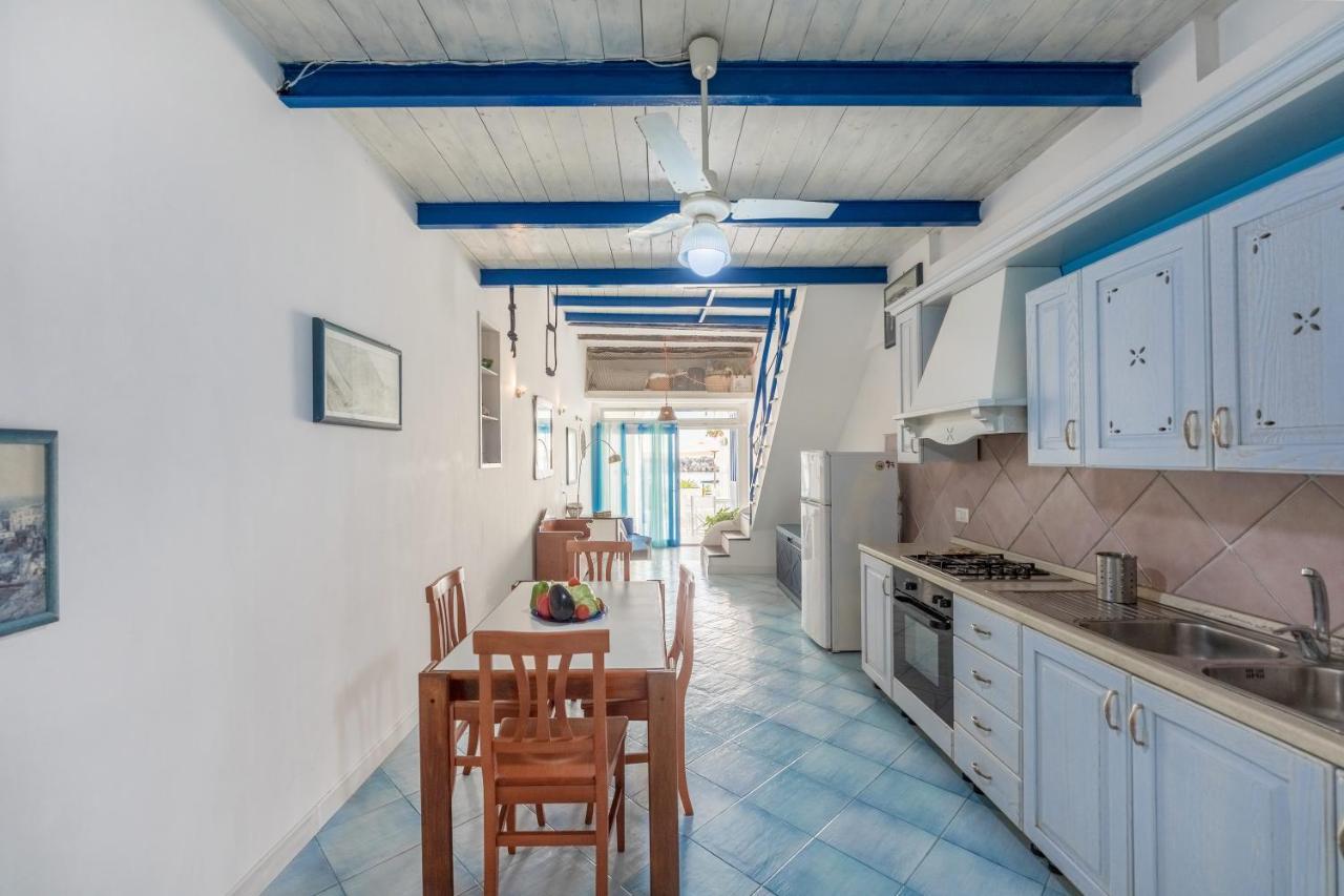 Casa Sottorar - Loft Open Space In Corricella Procida Kültér fotó