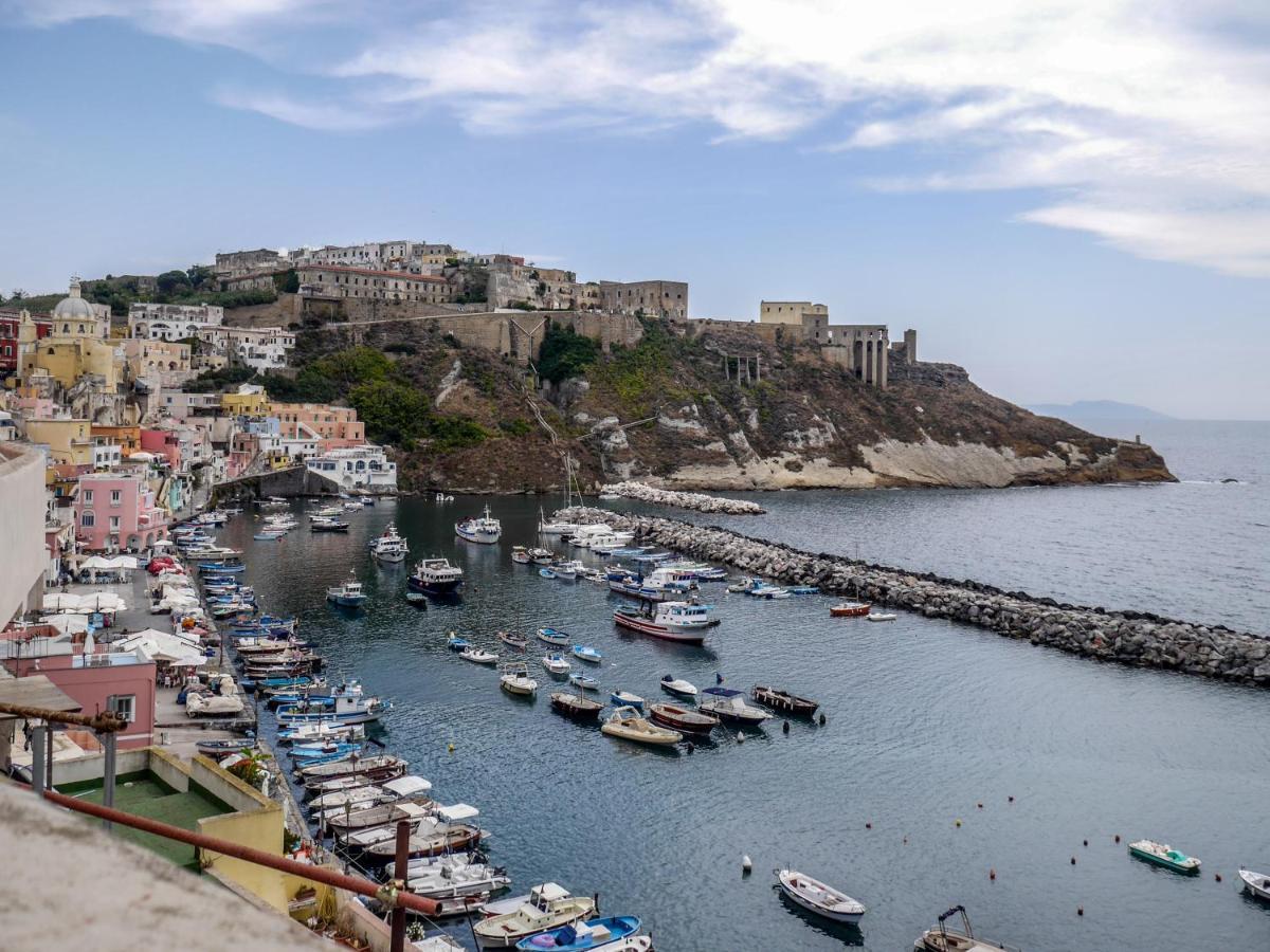 Casa Sottorar - Loft Open Space In Corricella Procida Kültér fotó
